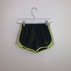 kids nike shorts bundle size medium and large